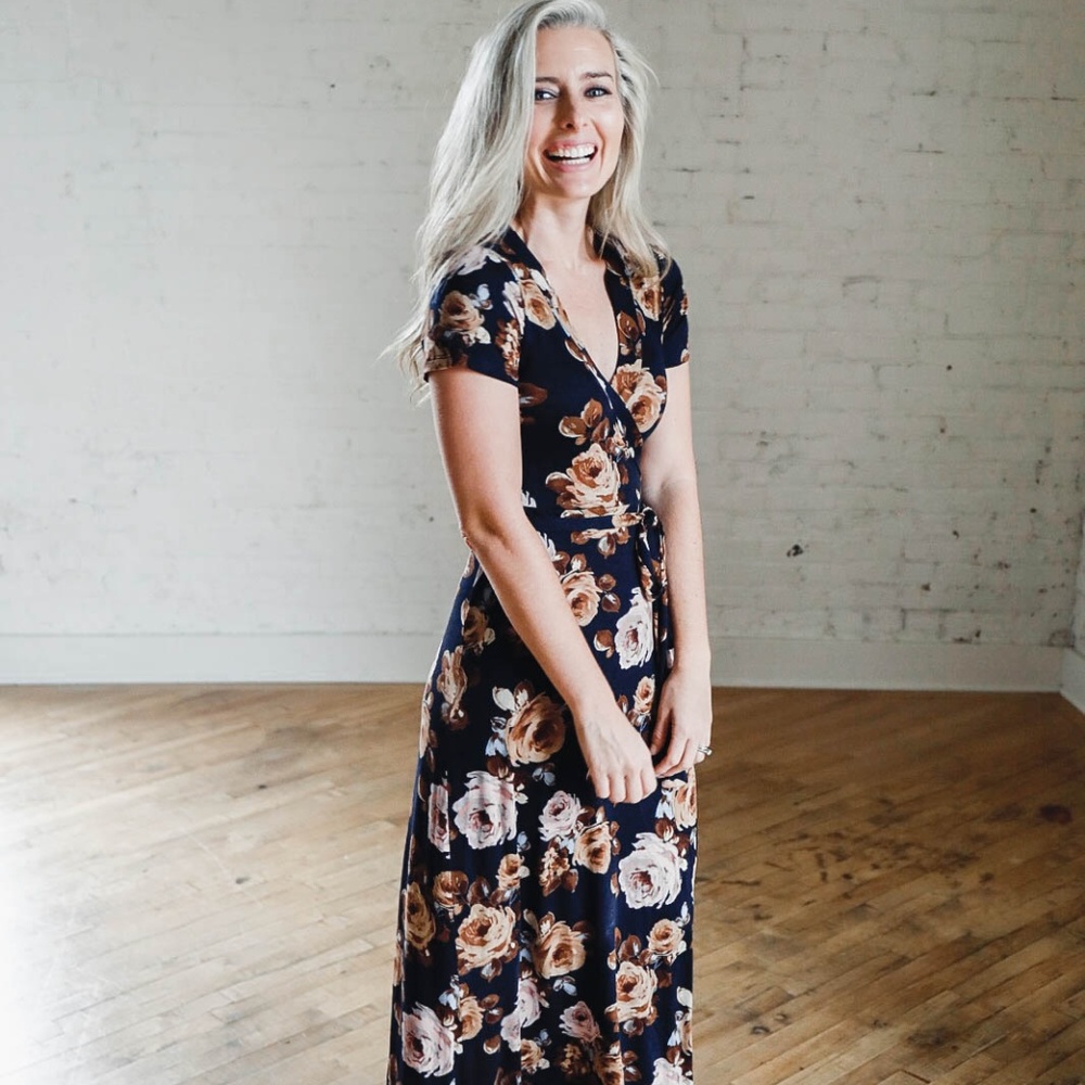 🌸 Faux Wrap Floral Maxi Dress